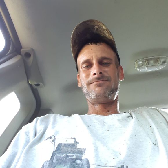 Meet your Posher, Robert - Picture 1 of 1